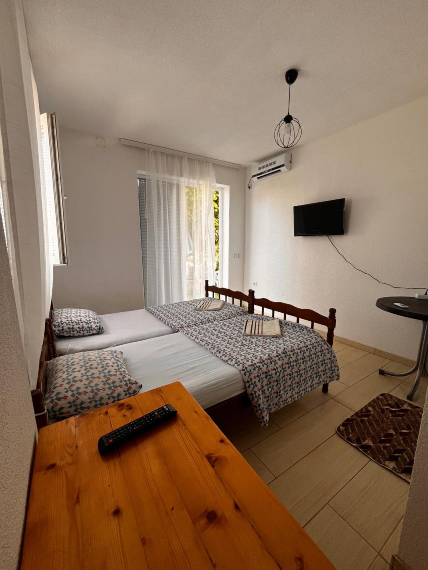 אוהריד Yahya Rooms מראה חיצוני תמונה